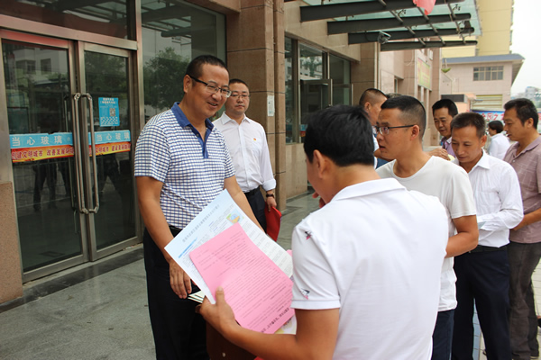 隴運(yùn)集團(tuán)武都汽車站、武都客運(yùn)公司開(kāi)展 “安全警示日”活動(dòng)