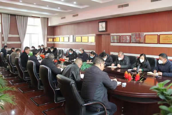 隴運集團公司黨委召開理論中心組集中學習暨黨委(擴大)會議